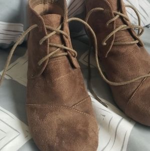 ♡Low Rise Heeled Boots!♡